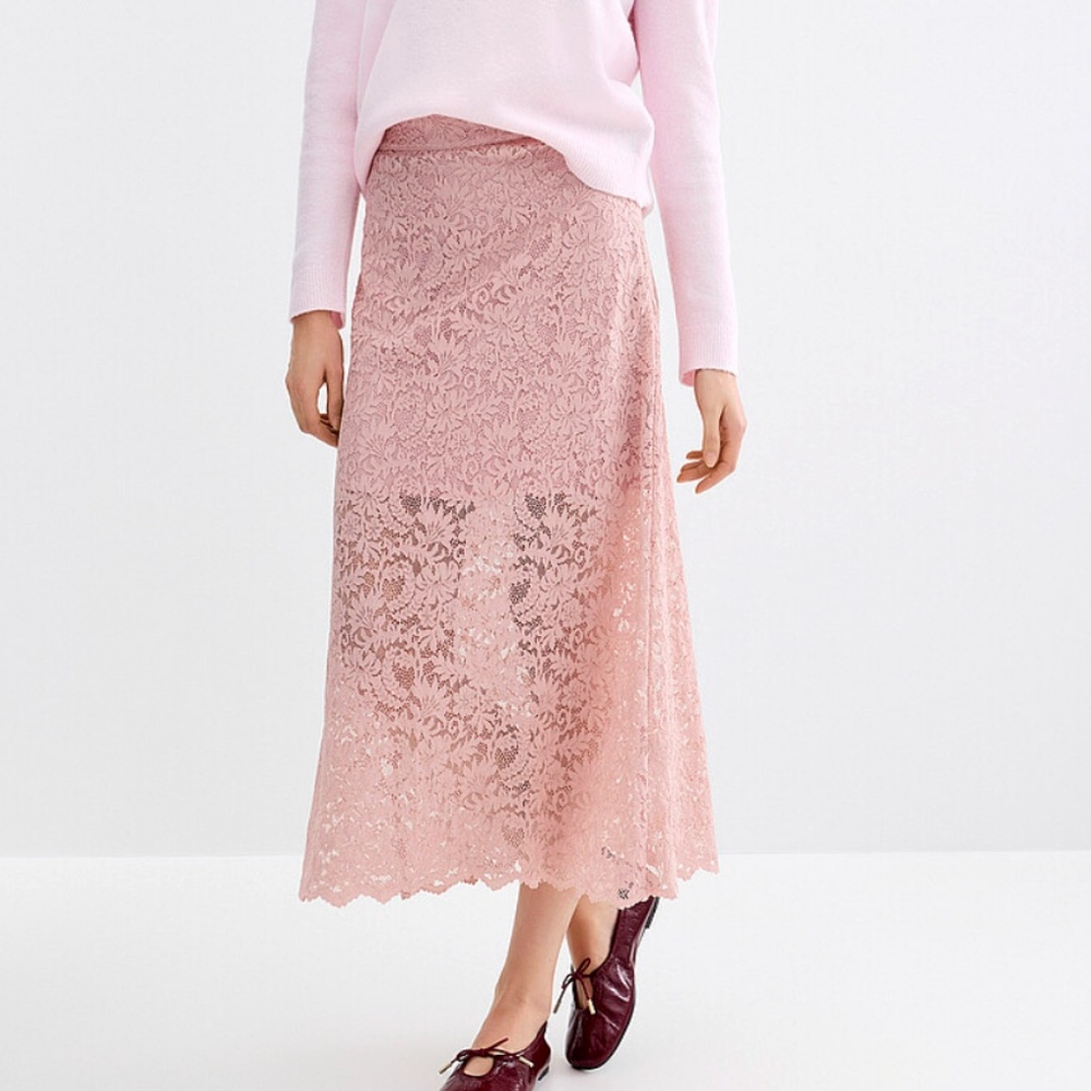 Pink romantic lace midi skirt made in Italy NWT